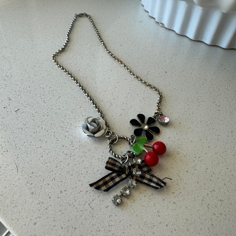 Women’s Necklace Silver Flower Dangle Charm Y2K Early 2000s Cherry Floral Plaid